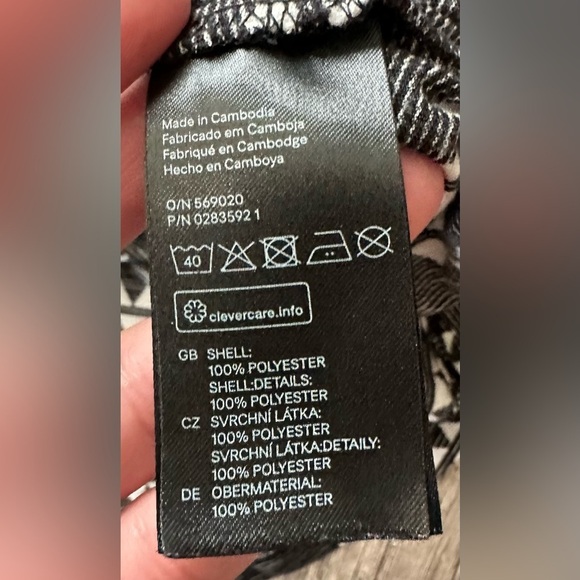 H&M Sheer Black and White Patterned Tank Top Size XS - Picture 5 of 6